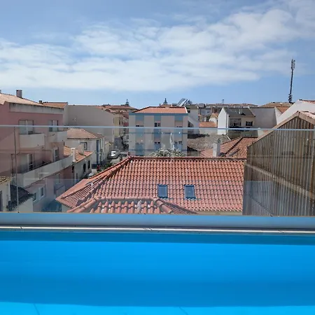 Daire 1bdr Modern With Pool By Lovelystay